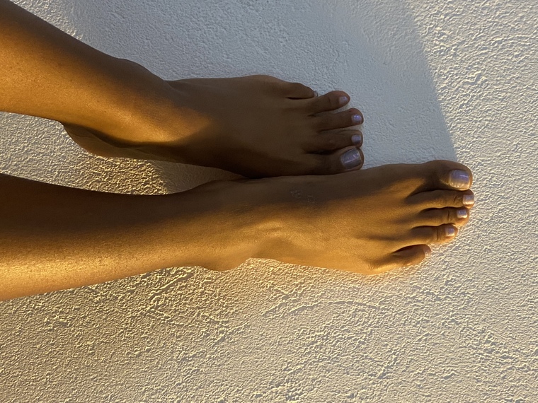 Tiana for foot fetichist✨ cover image