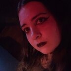 TiffCakes21 avatar