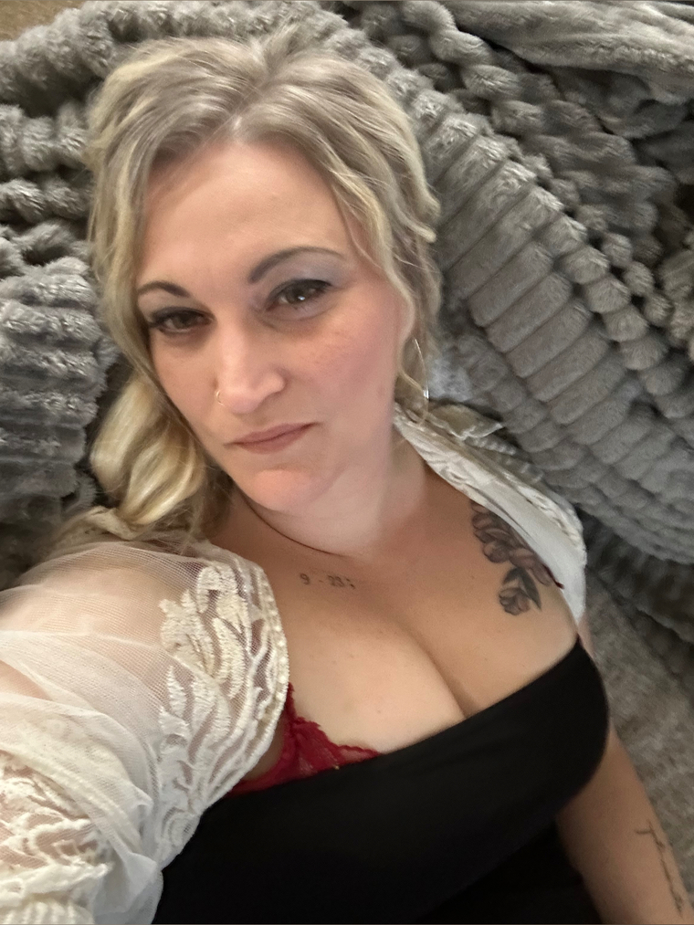 Ivy Evelyn cover image