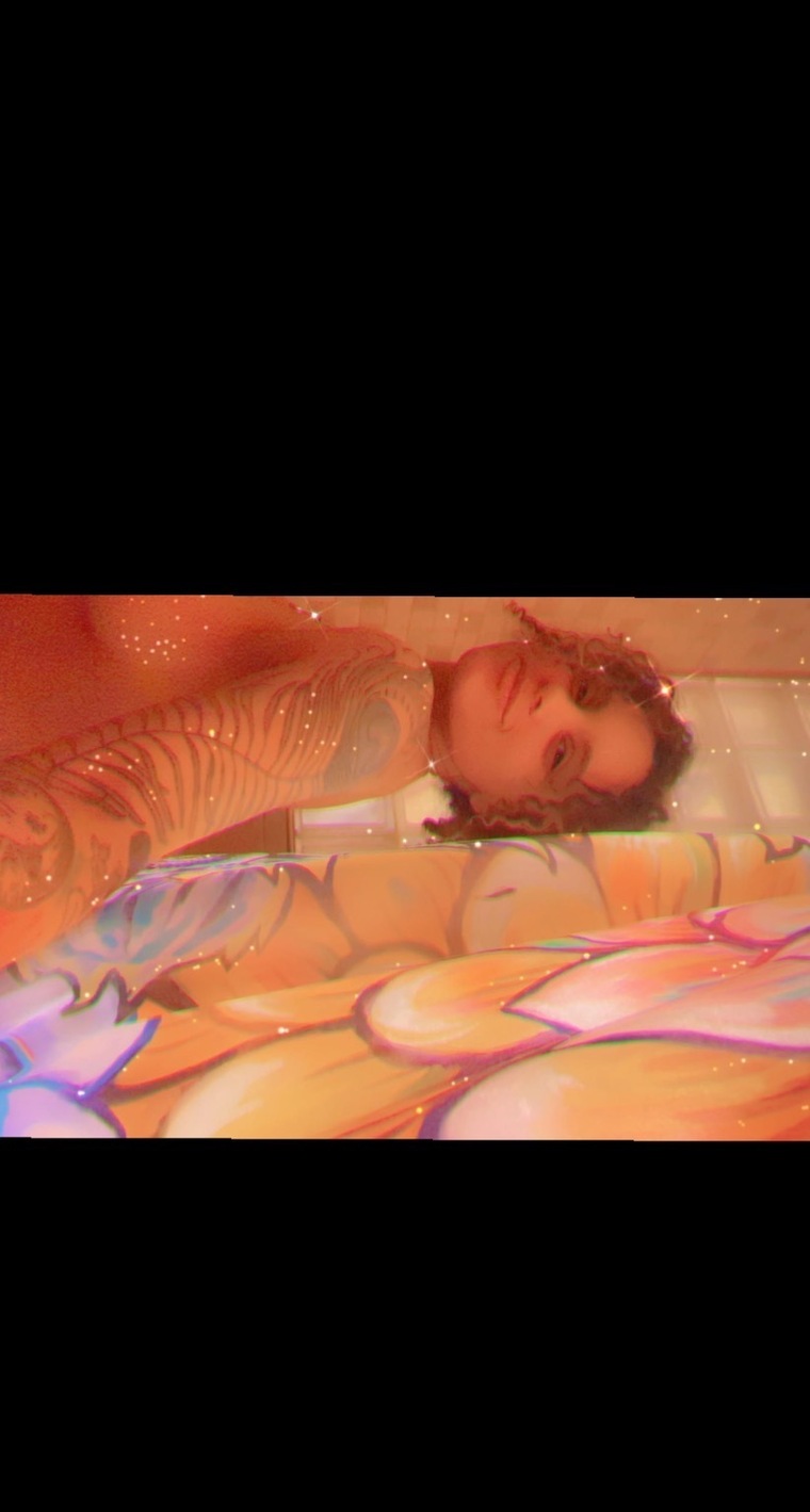 Tini The Queeny banner image