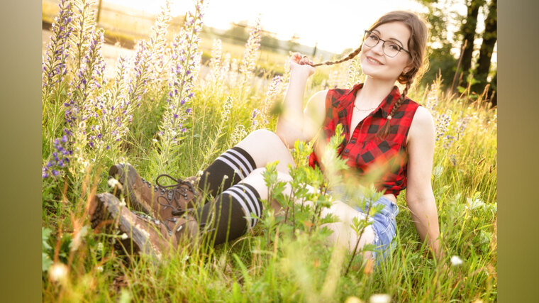 TinyEmily banner image