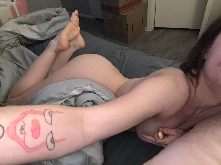 tinygoddesstoesxx cover image