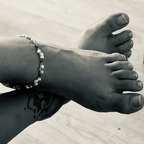 Tiny Hands Tiny Feet avatar