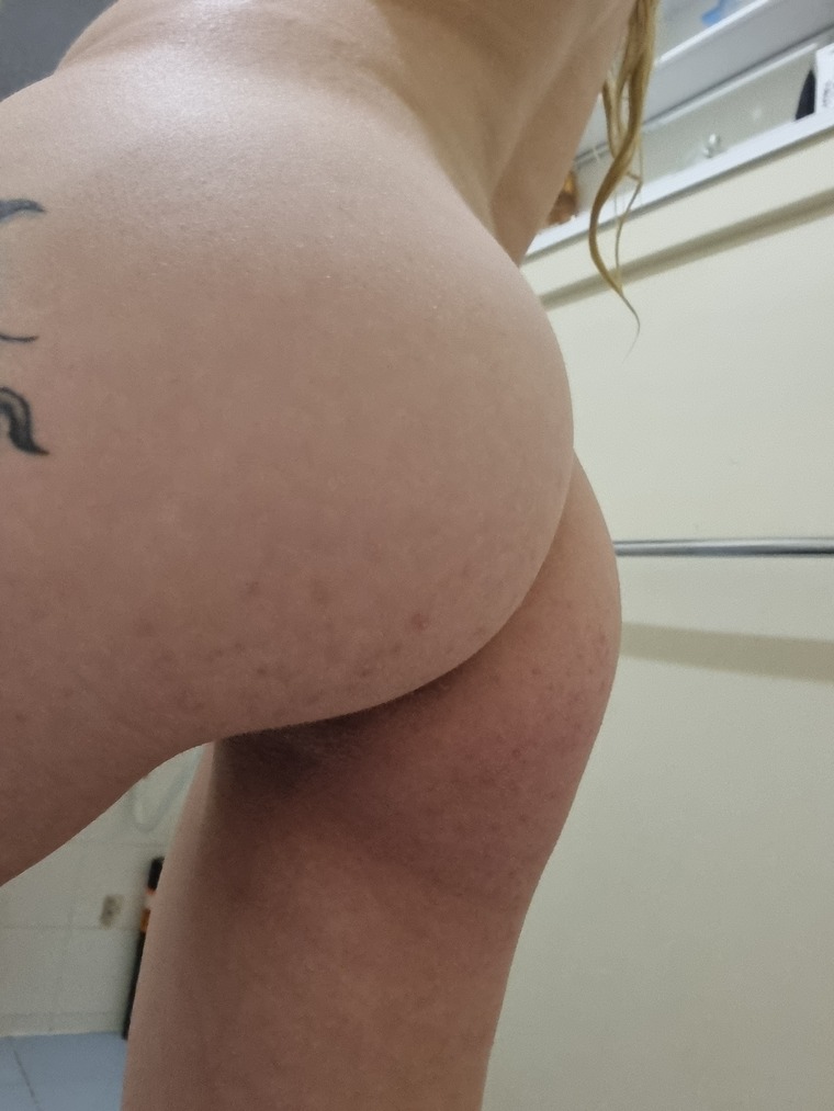 TinyT💦 banner image