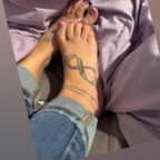 Tinytattedfeet avatar