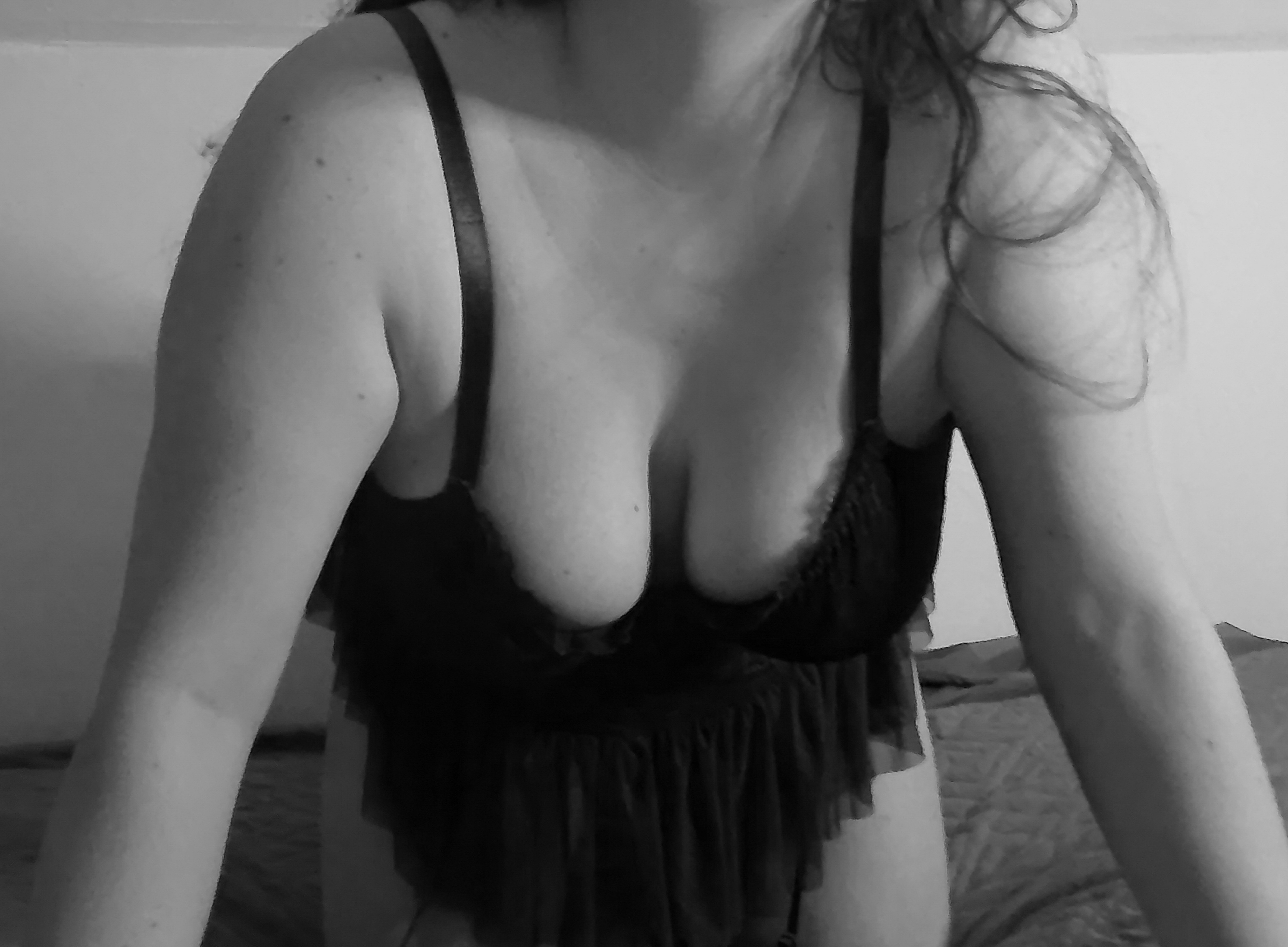 Come see my naughty side๐๐ banner image