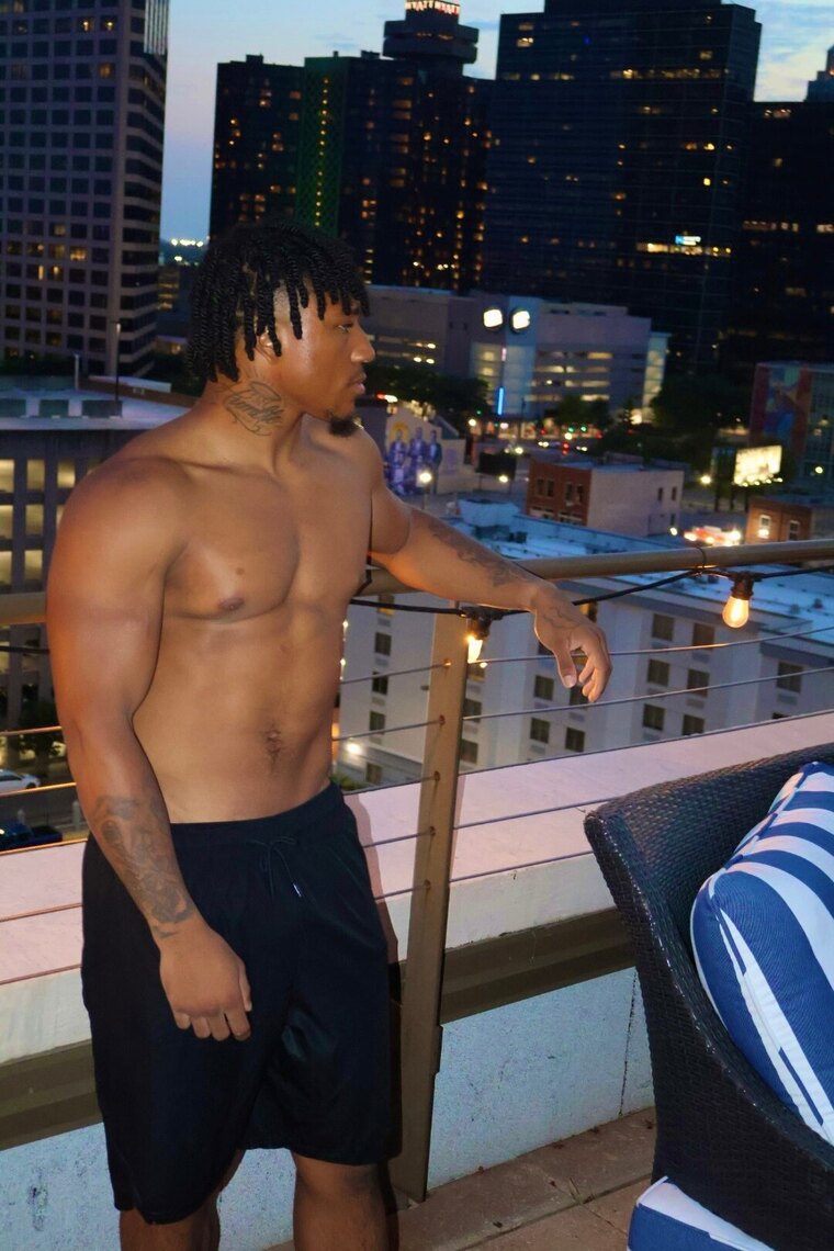 Traion Lyons banner image