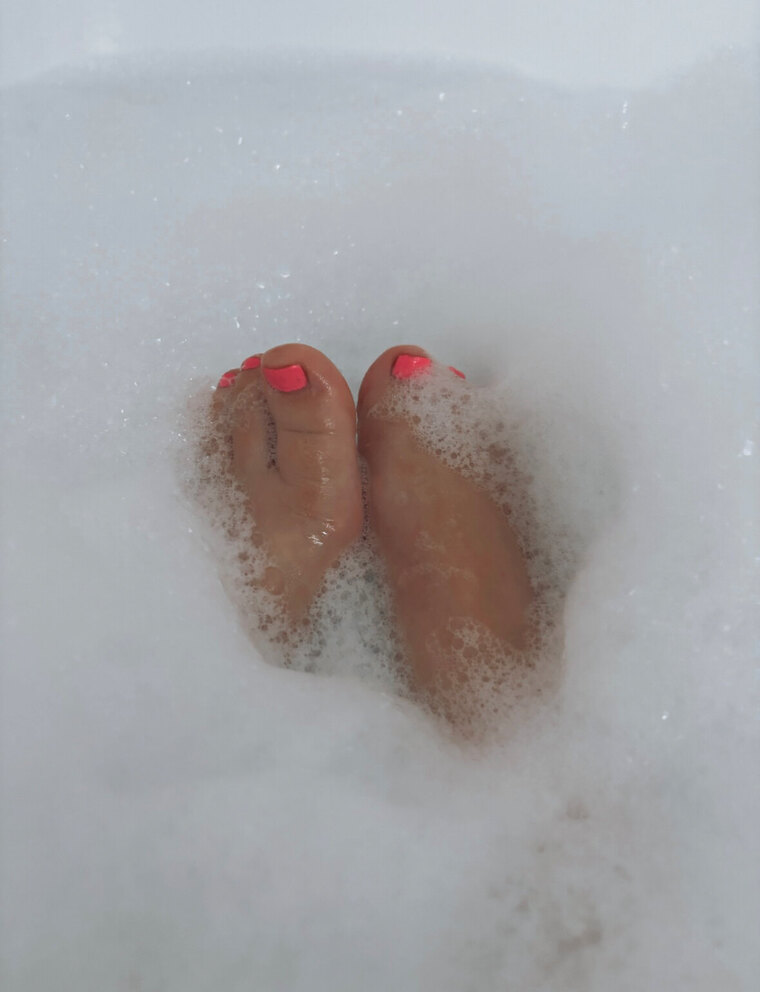 ToesByTina banner image