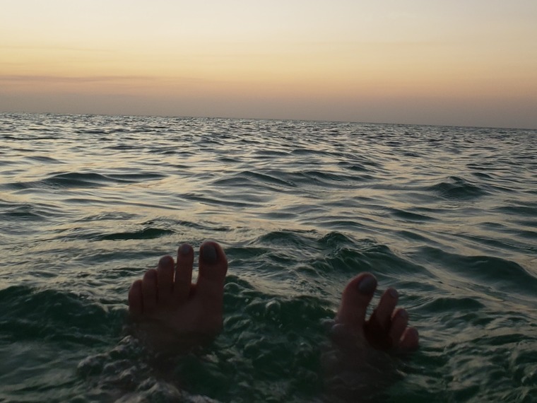 Little toe banner image