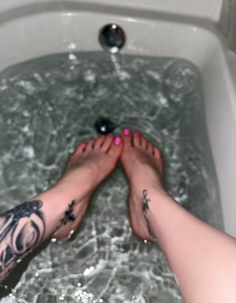 ToeVixenXO banner image
