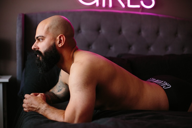 Britains Thickest Dick banner image