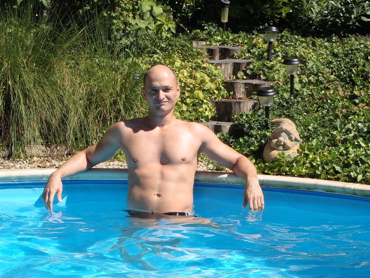 Tom Sandroy banner image