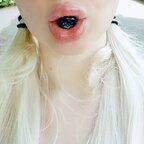 ♡ D o l l ♡ avatar