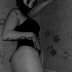 Red avatar