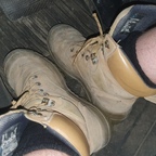 Tradie feet avatar