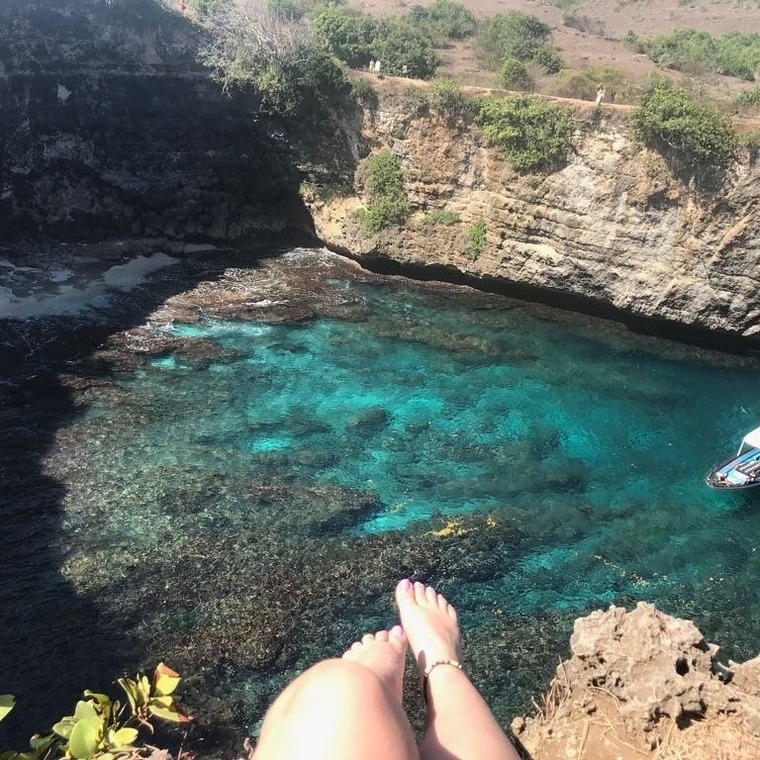 Travel Vlogger banner image
