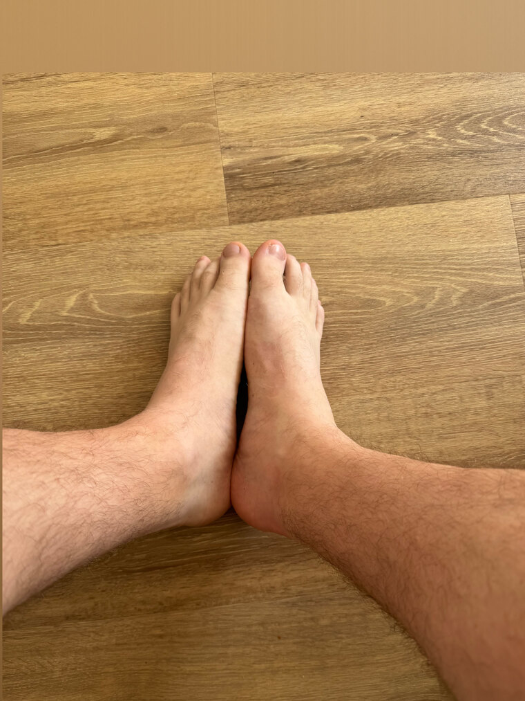 Your foot God | size 11 banner image