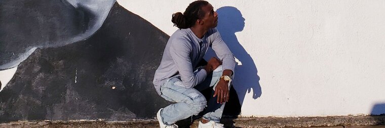 Trill 3ØØ® cover image