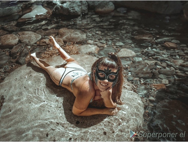 girl outdoor ποΈποΈ banner image