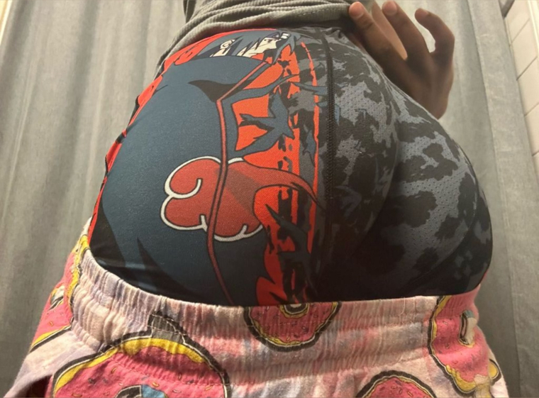 TrellNextDoor🚪🍑🍆 cover image
