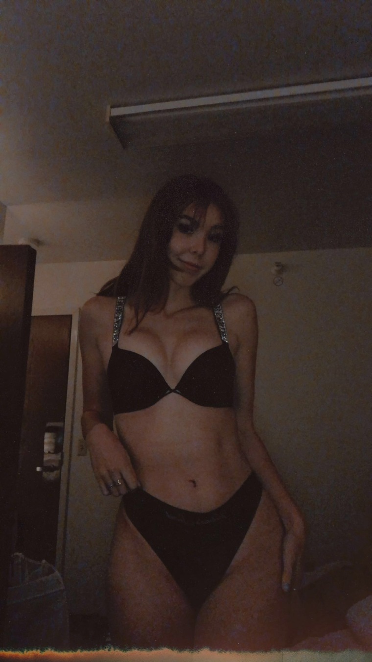 Trixie Cruz banner image