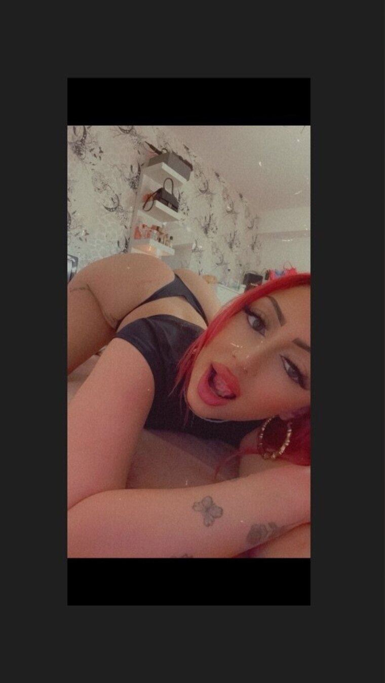 Tropicalbarbie cover image