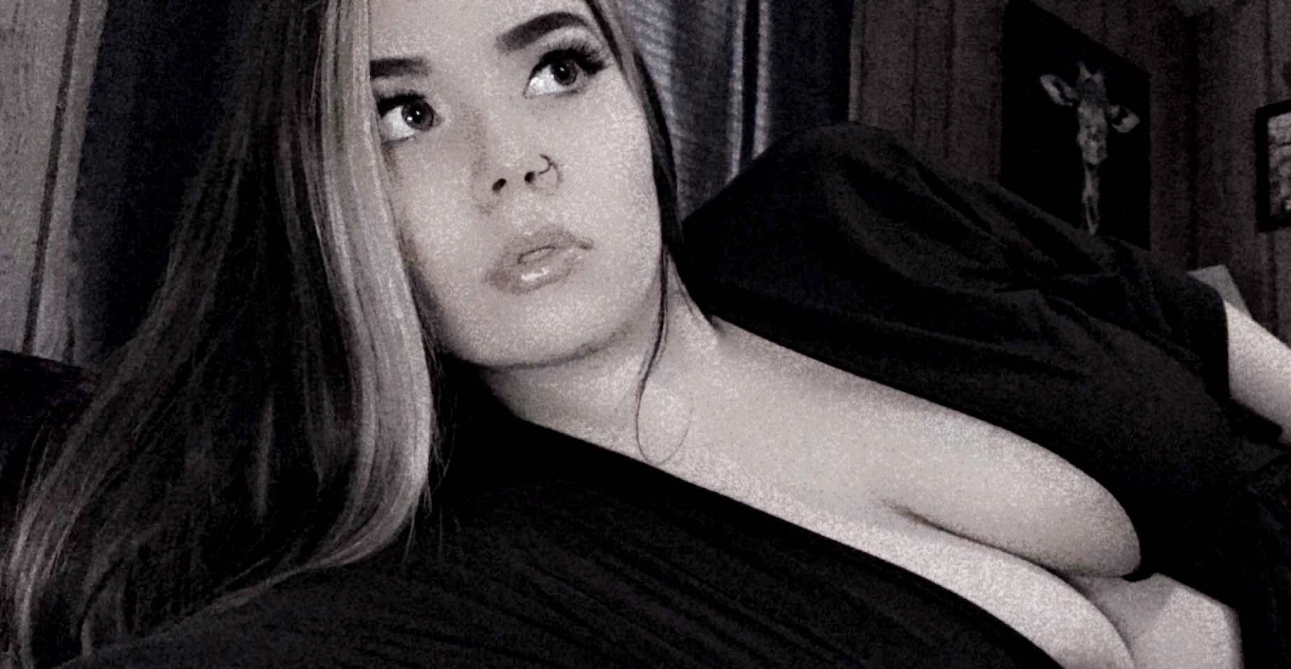 TucGirl12 banner image