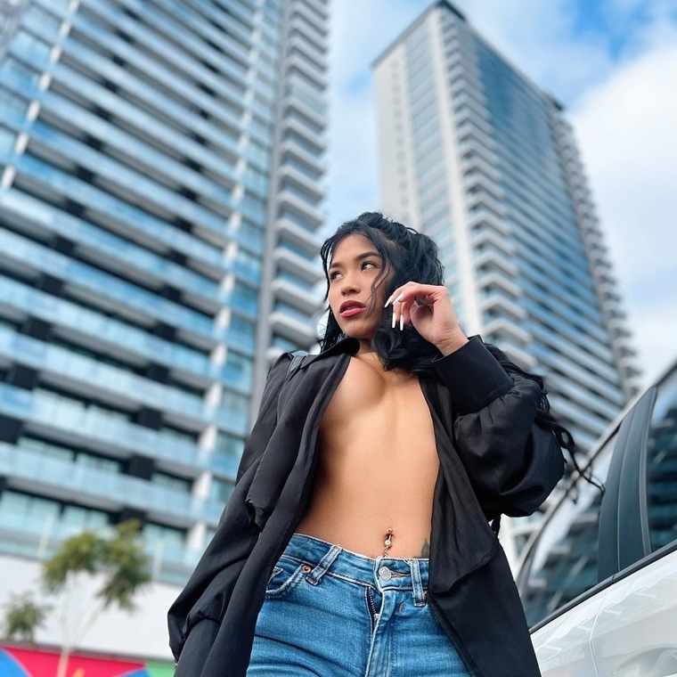 Kenderly ramirez cover image