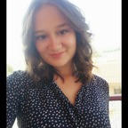 :)Mia <3 avatar