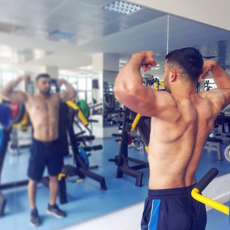 masculine muscular man ๐น๐ท banner image