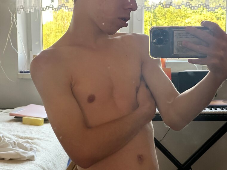 Alex the Twink🥇 banner image