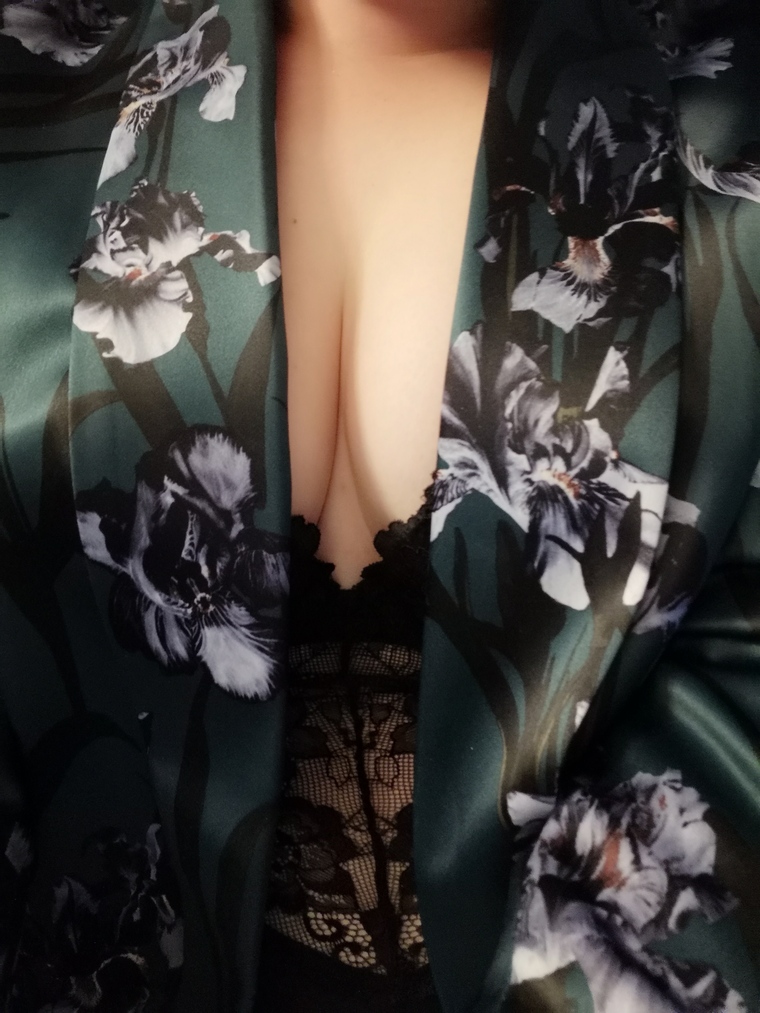 Twisted Mom79 banner image