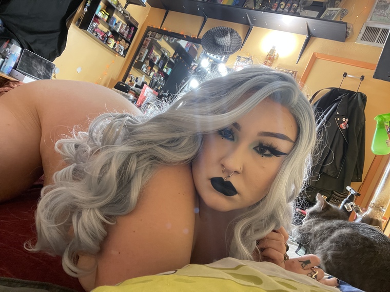 Spookybbdoll banner image