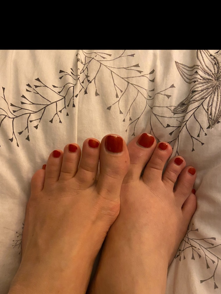 twocleanfeet cover image