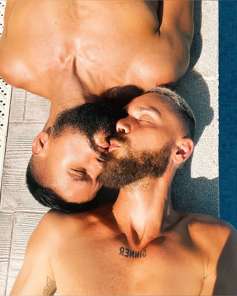 TwoGuysOneCam cover image