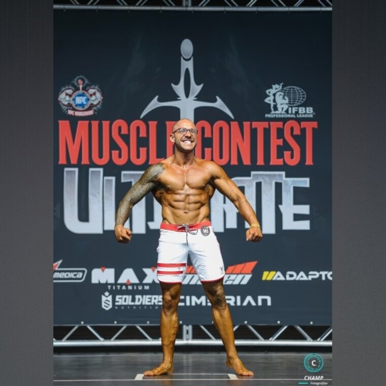 Cyro De Moraes Campos Filho cover image