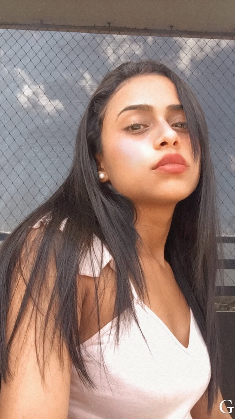 Yeimy Meza cover image
