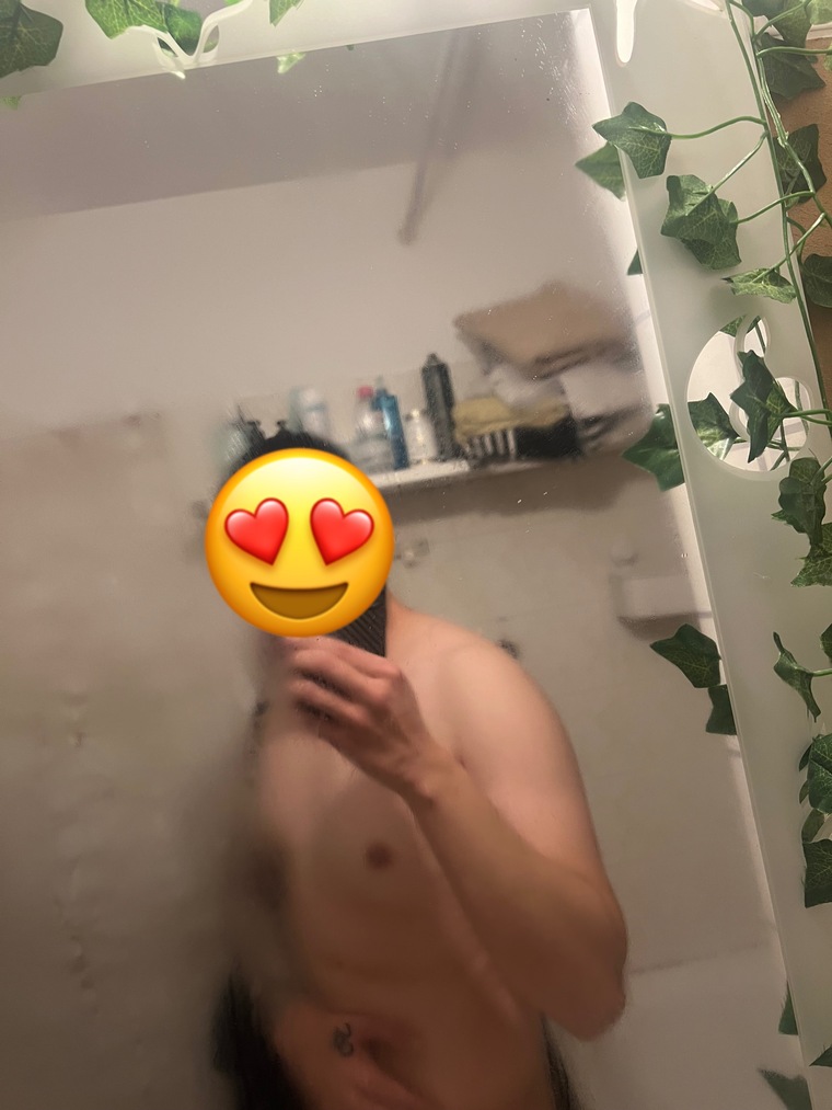Horniasianguy (FREE) cover image