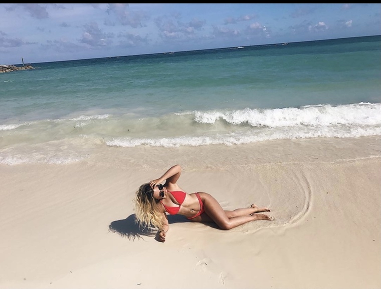 Blondegirl cover image