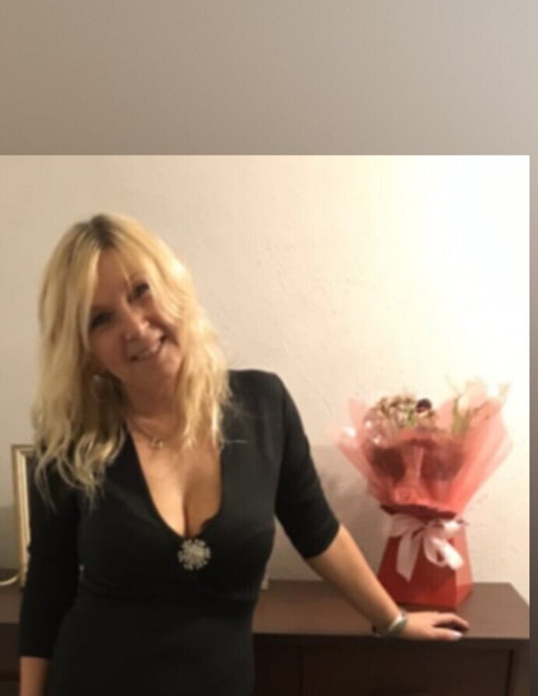 Dina Read cover image