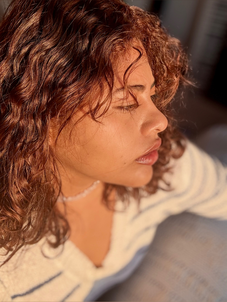 Angeles Flores cover image