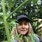 CariContraryGardens avatar
