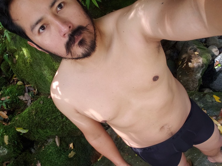 AM cover image