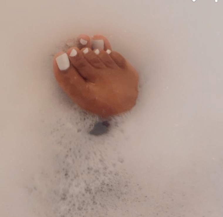 Lovely feet banner image