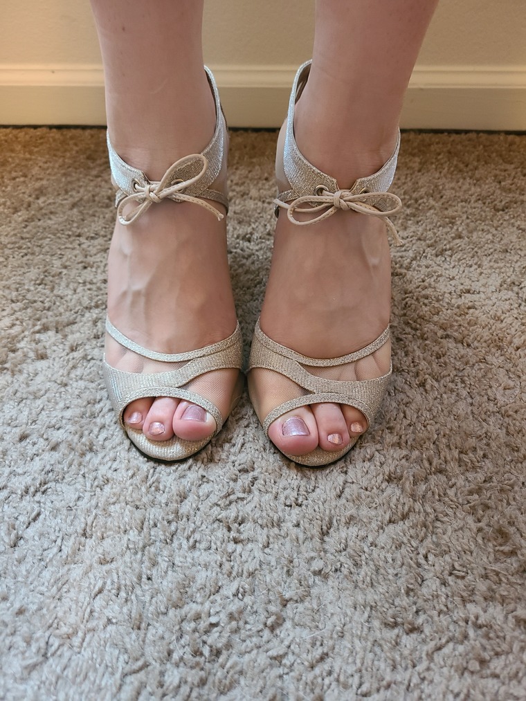 RoseToes cover image
