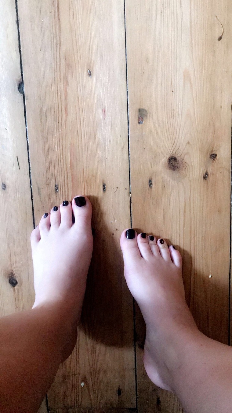 Tinyfeet123 cover image
