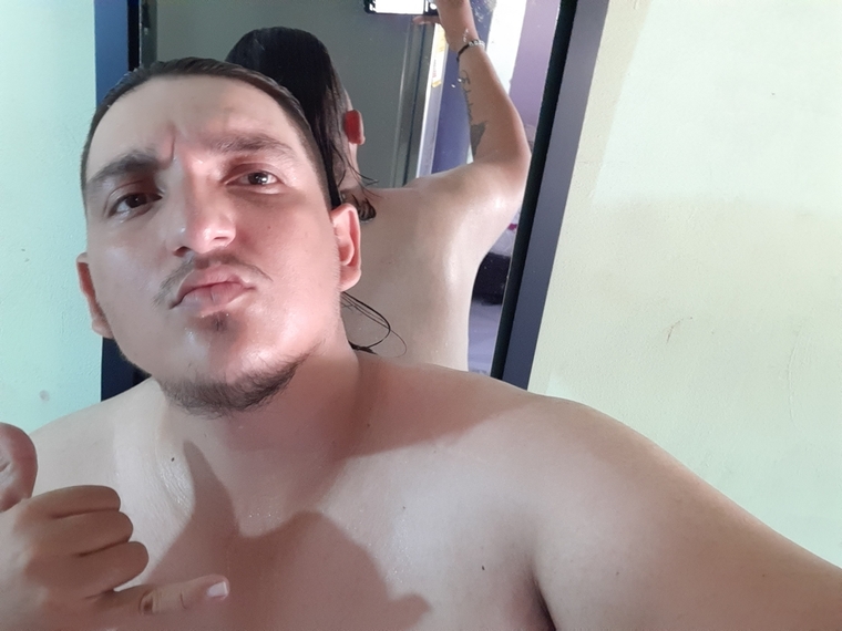 Leyder Alexander Sarmiento Guzman cover image