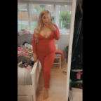 Busty_ella avatar