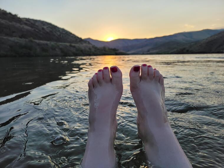 Pearl Petite Feet banner image