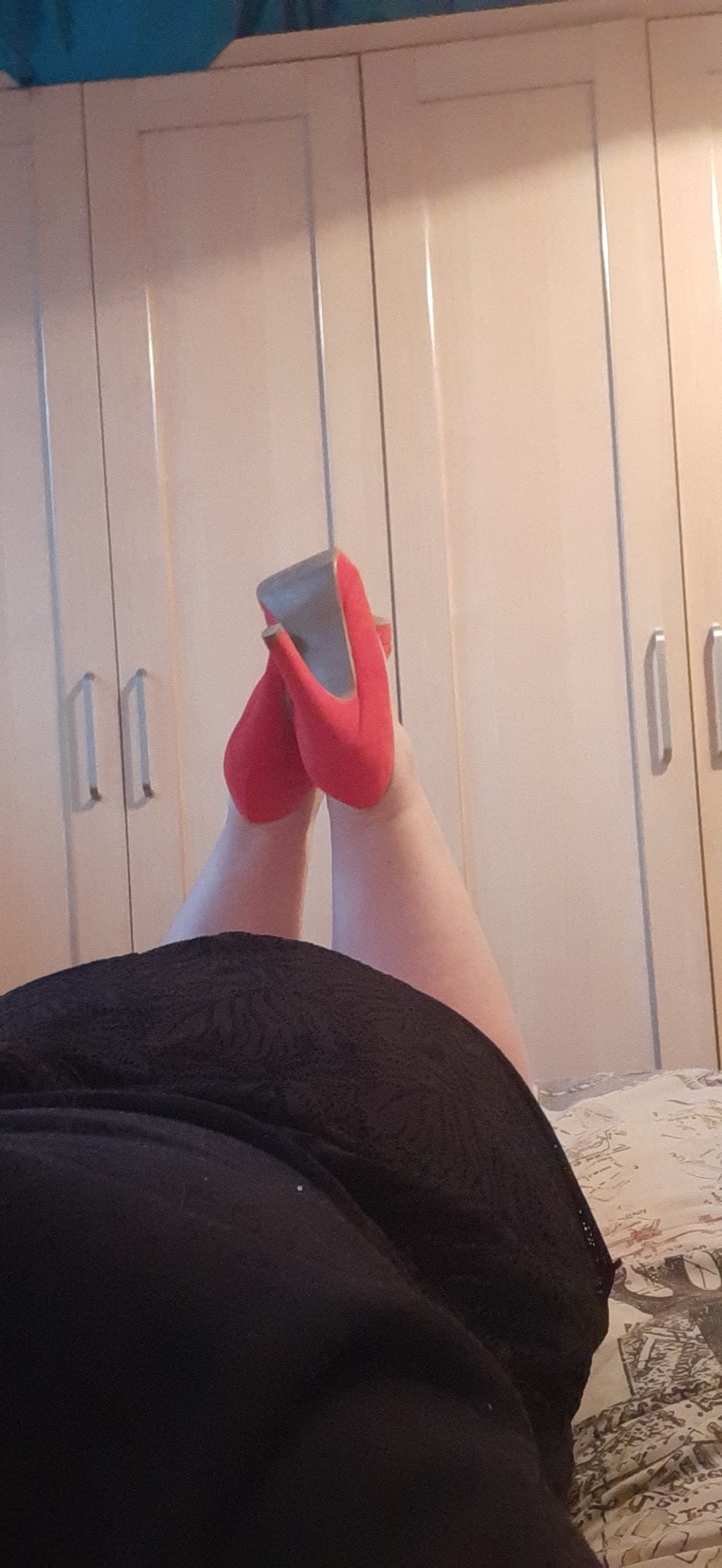 xx_sweet_feet_xx cover image